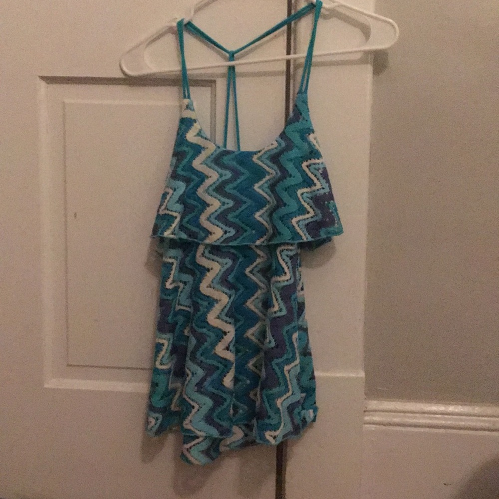 Chevron tank
